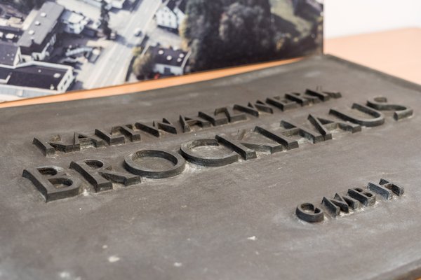 BROCKHAUS Stahl historisches Schild