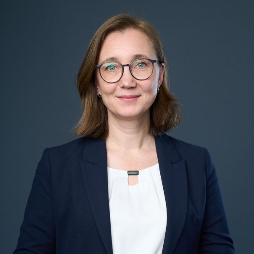 Dr. Anna Feldhaus